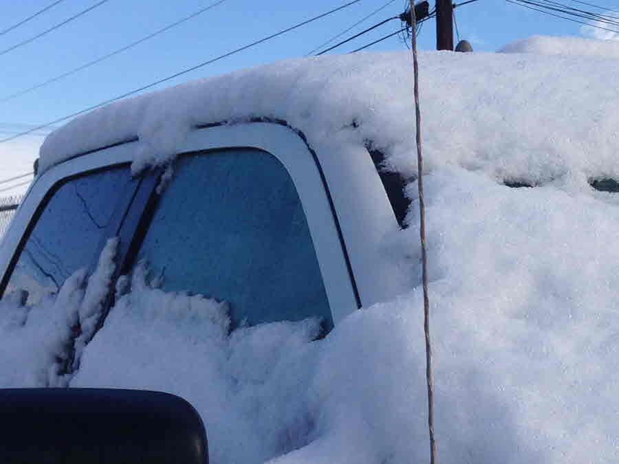 Laredo: Snow Piled on Vehicle - Credit Oscar Maldonado