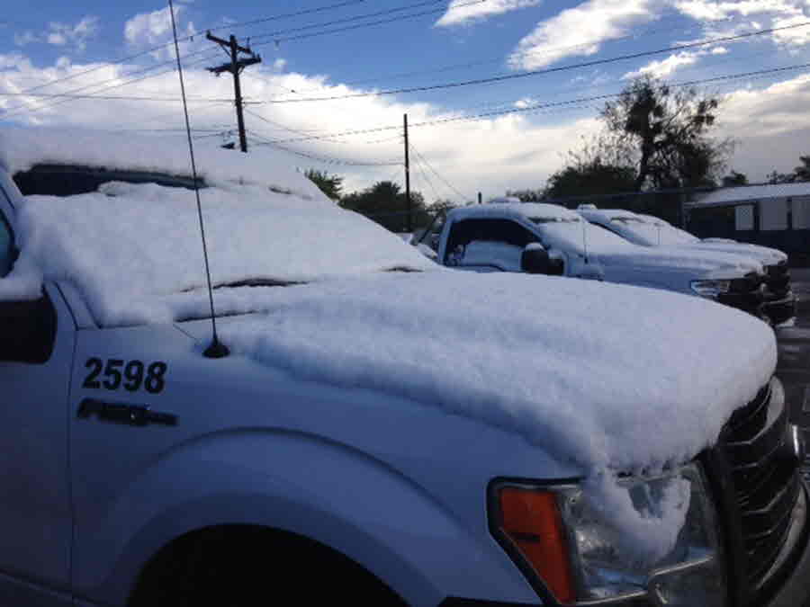 Laredo: Snow on Vehicle - Credit Oscar Maldonado