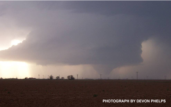 Tornado northwest of Edmonson. (photo by Devon Phelps, courtesy KCBD-TV).