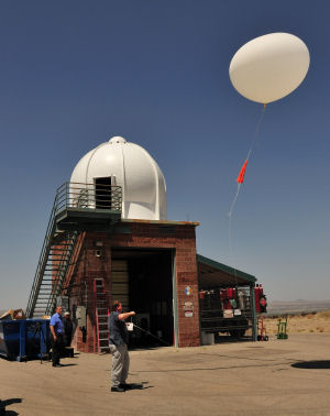 photo of radiosonde launch