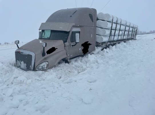	View of US12 from Craven's Corner, near Ipswich, SD at 1:30 PM on April 4th. Visibility from falling snow was less than 1/2 mile.Â  (Image from SD DOT)