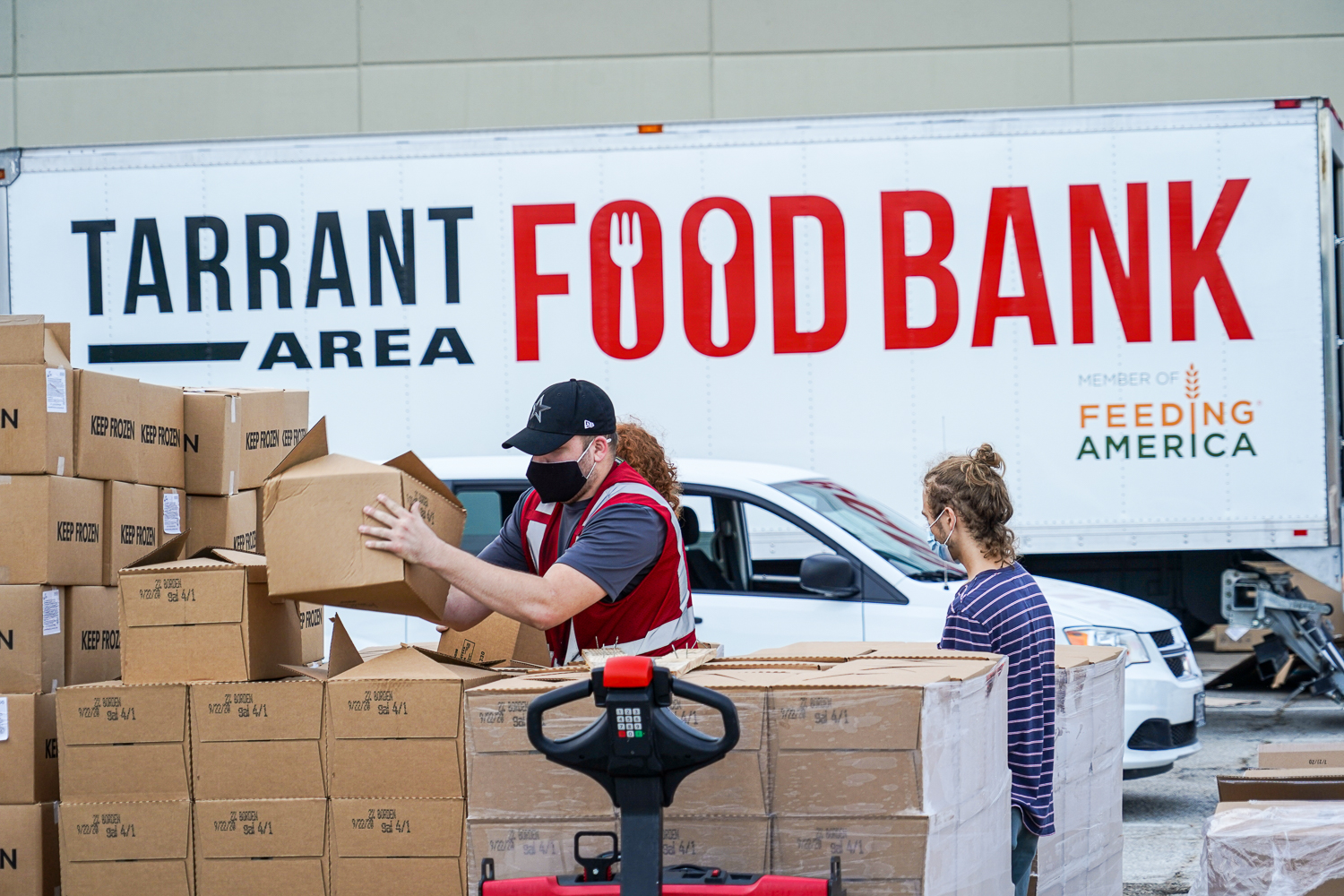 WFO Fort Worth/Dallas, West Gulf RFC, & Fort Worth, TX CWSU collected and donated 114 lbs of food for the Tarrant Area Food Bank.