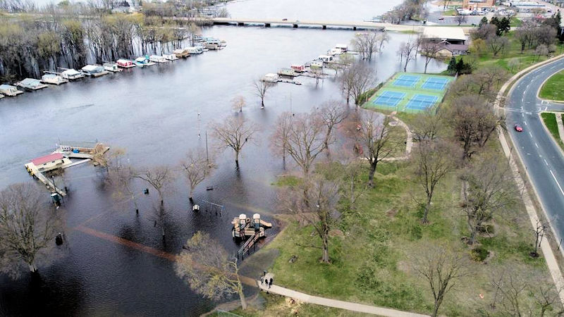 La Crosse flooding April 24th