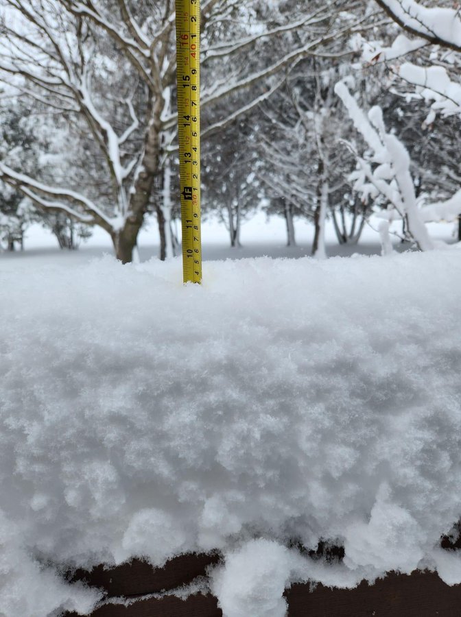 snowfall near Charles City IA
