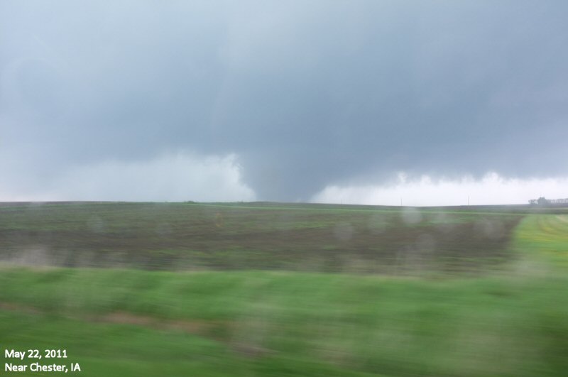 tornado near Chester IA