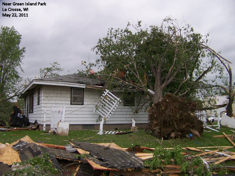 tornado damage