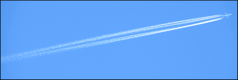 Contrail over Binghamton, NY