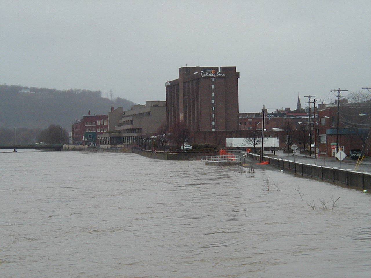 Another shot looking north on the Chenango River, Binghamton, NY