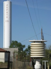 Zapata Cooperative observation beehive thermometer housing