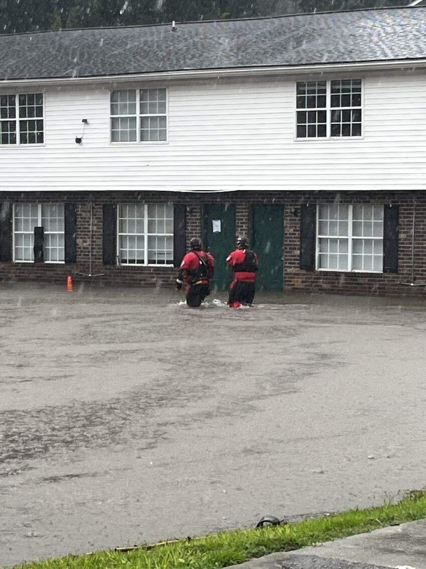 Image of flooded street in Summerville, SC.