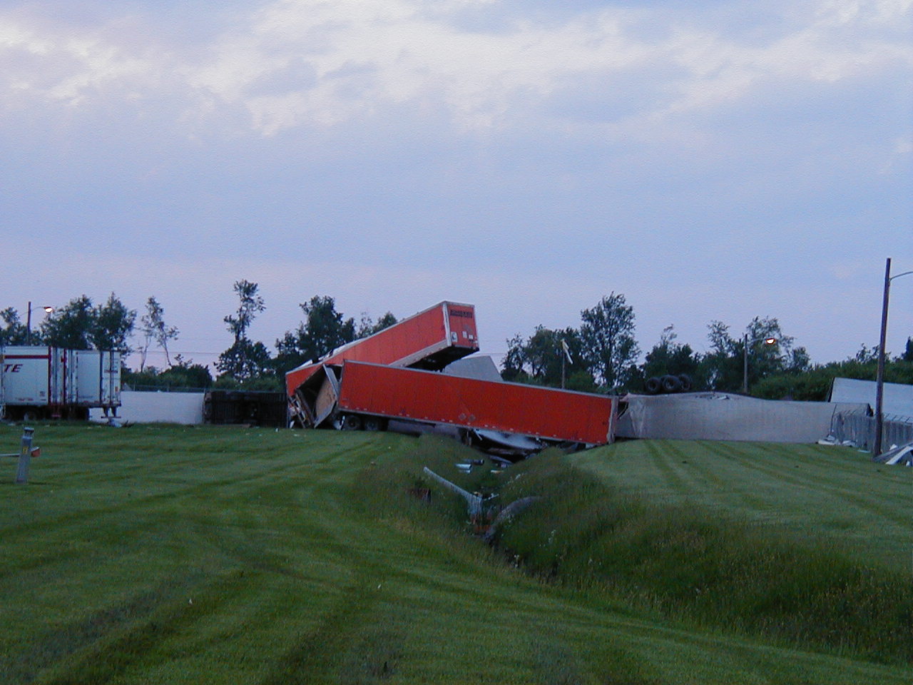 May 25, 2004 Crawford County, PA - Pictures1280 x 960