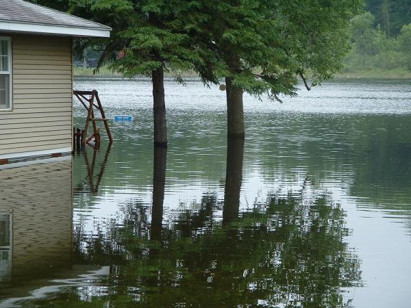 Photograph of flooding along the Huron River at Hamburg; click on image to enlarge