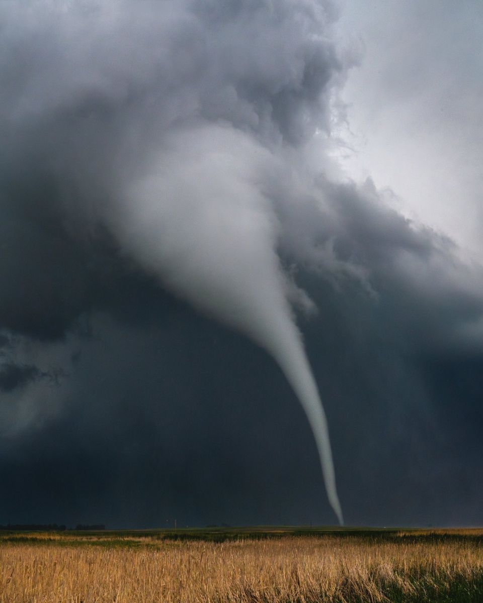 Anticyclonic EF0 Tornado SSW of Sanborn, ND