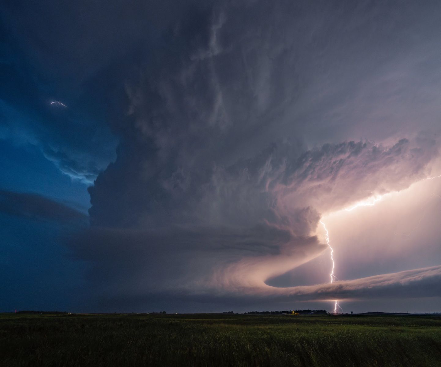 Lightning illuminated supercell prior to the EF3 Tornado near Enderlin, ND