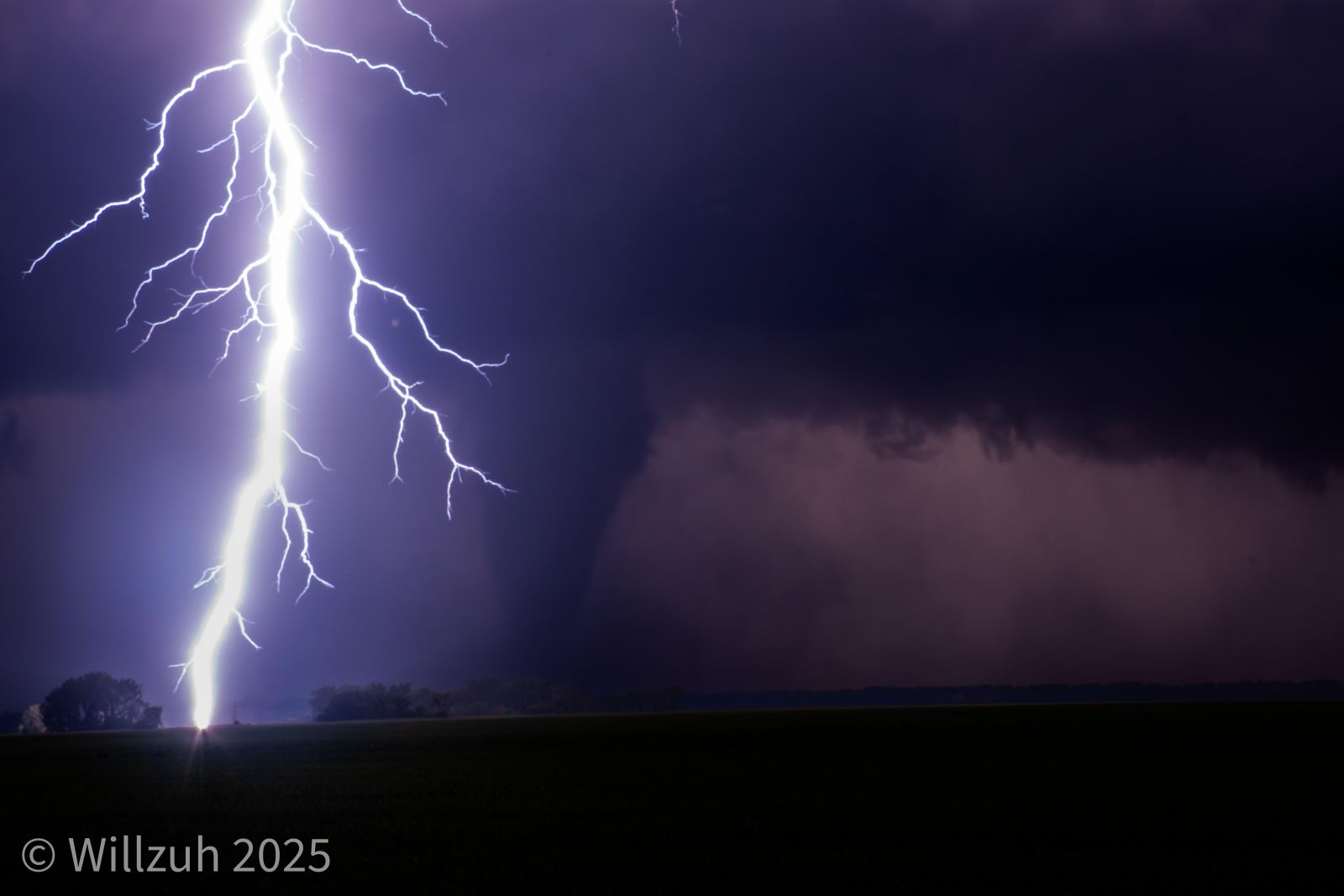 EF1 Tornado near Enderlin, ND