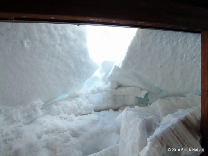 The Mogollon Rim Visitor Center in Payson received a substantial amount of snow throughout the storm. Photo Credit: Eric S. Neitzel