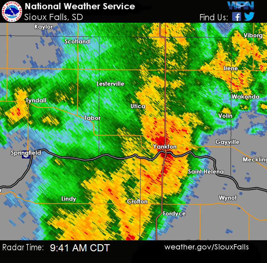 Radar picture at 9:41 am focused on Yankton, SD