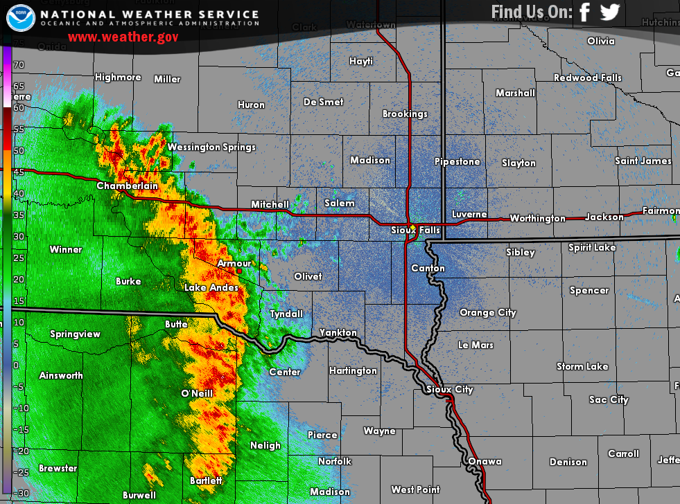 Radar Image at the time of outbuilding damage southeast of Armour.