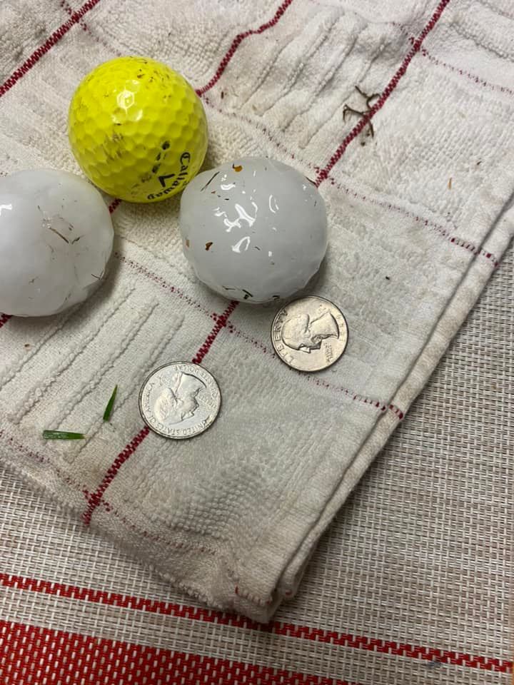 Large Hail in Wessington Springs, SD