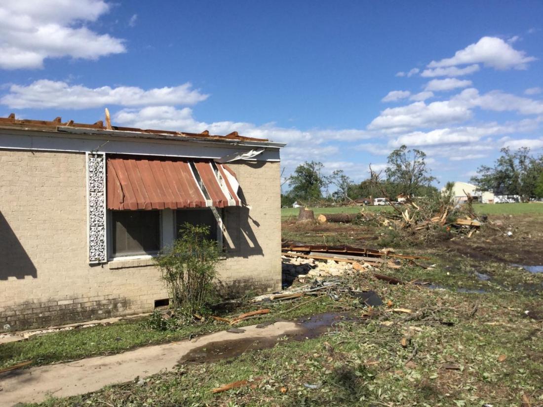 Jackson to Canton to Emory Tornado (EF-3): Tornado Damage near Fruitvale