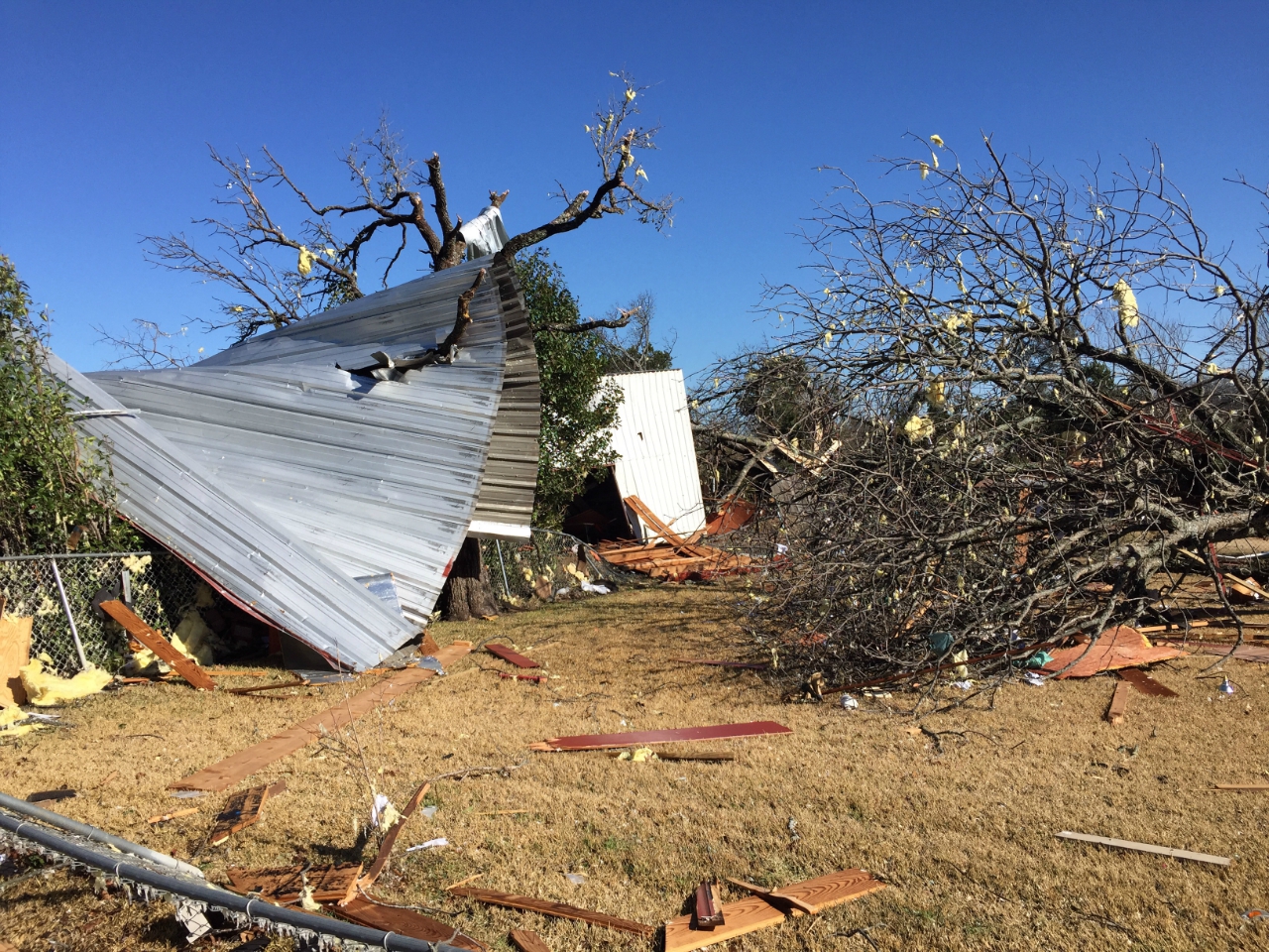 Tornado damage near Lake Whitney