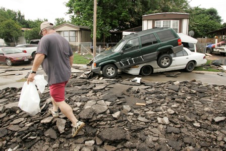 Picture of Haltom City Flooding on the 18th of June, 2007