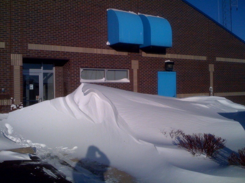 6 ft drift at NWS Green Bay office - Click for larger view.
