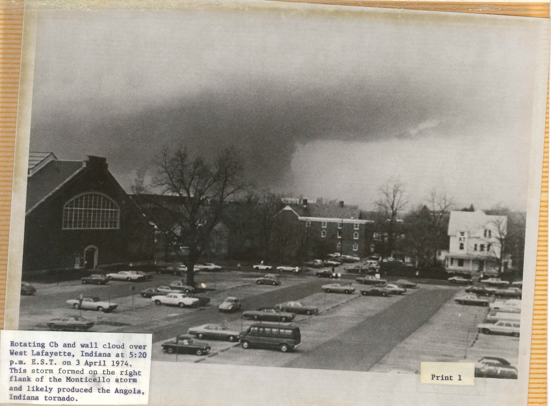 Wall Cloud Near Purdue