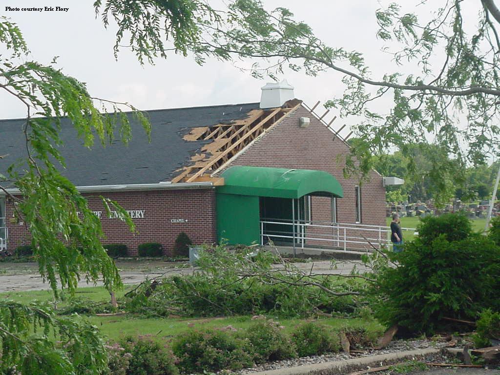 Peru tornado damage May 30, 2004