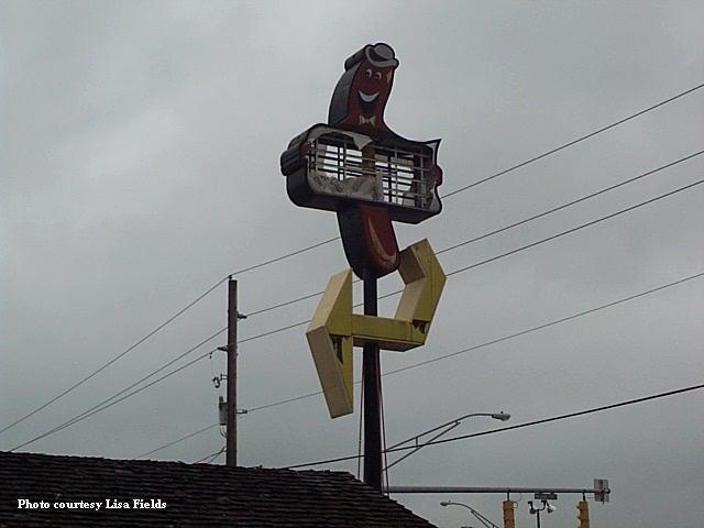 Peru tornado damage May 30, 2004