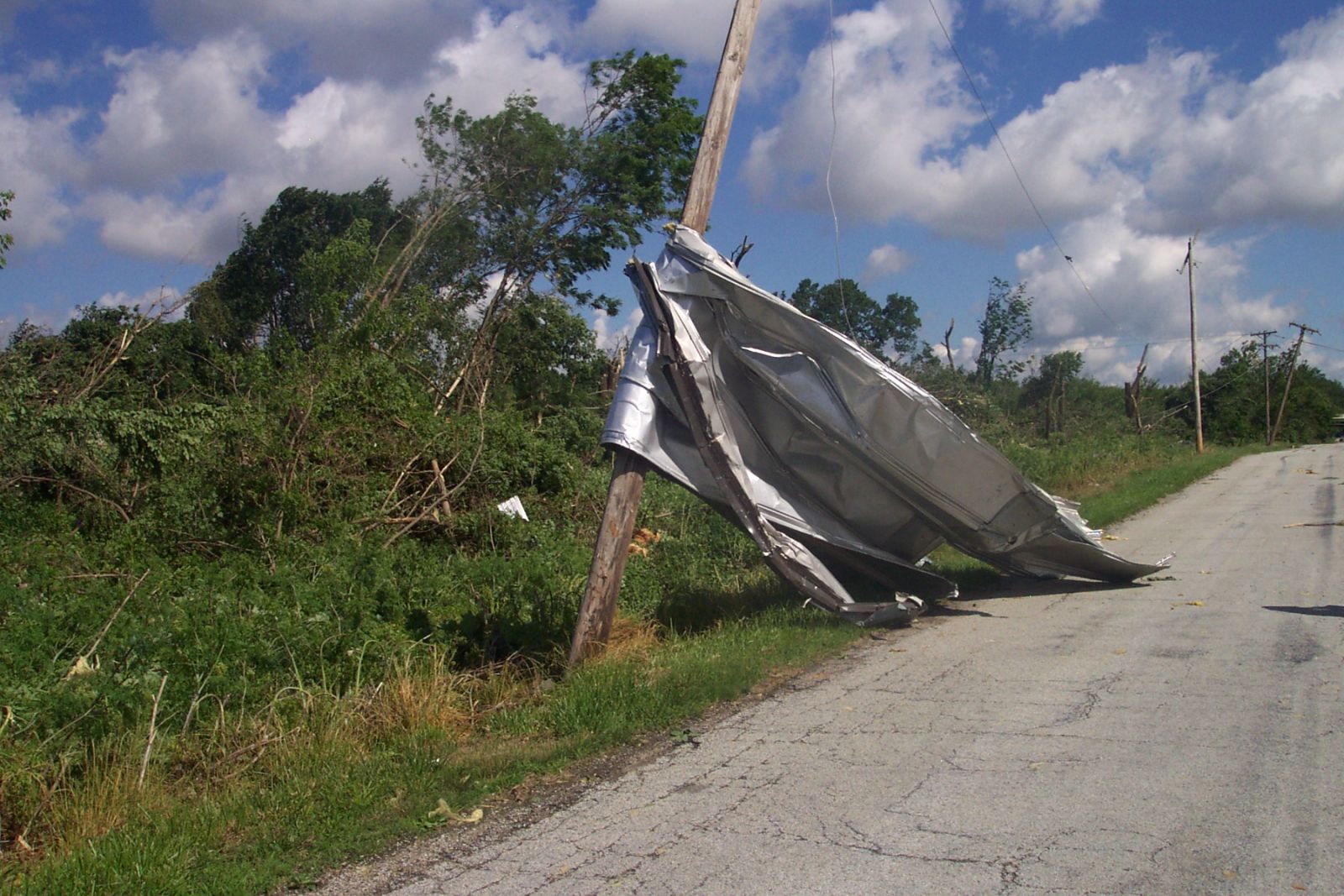Peru tornado damage May 30, 2004
