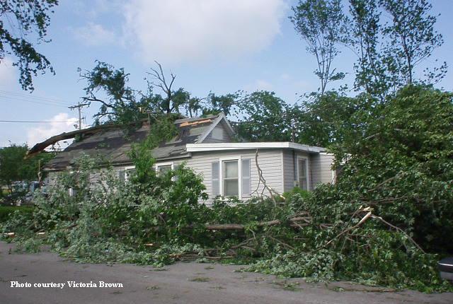 Peru tornado damage May 30, 2004