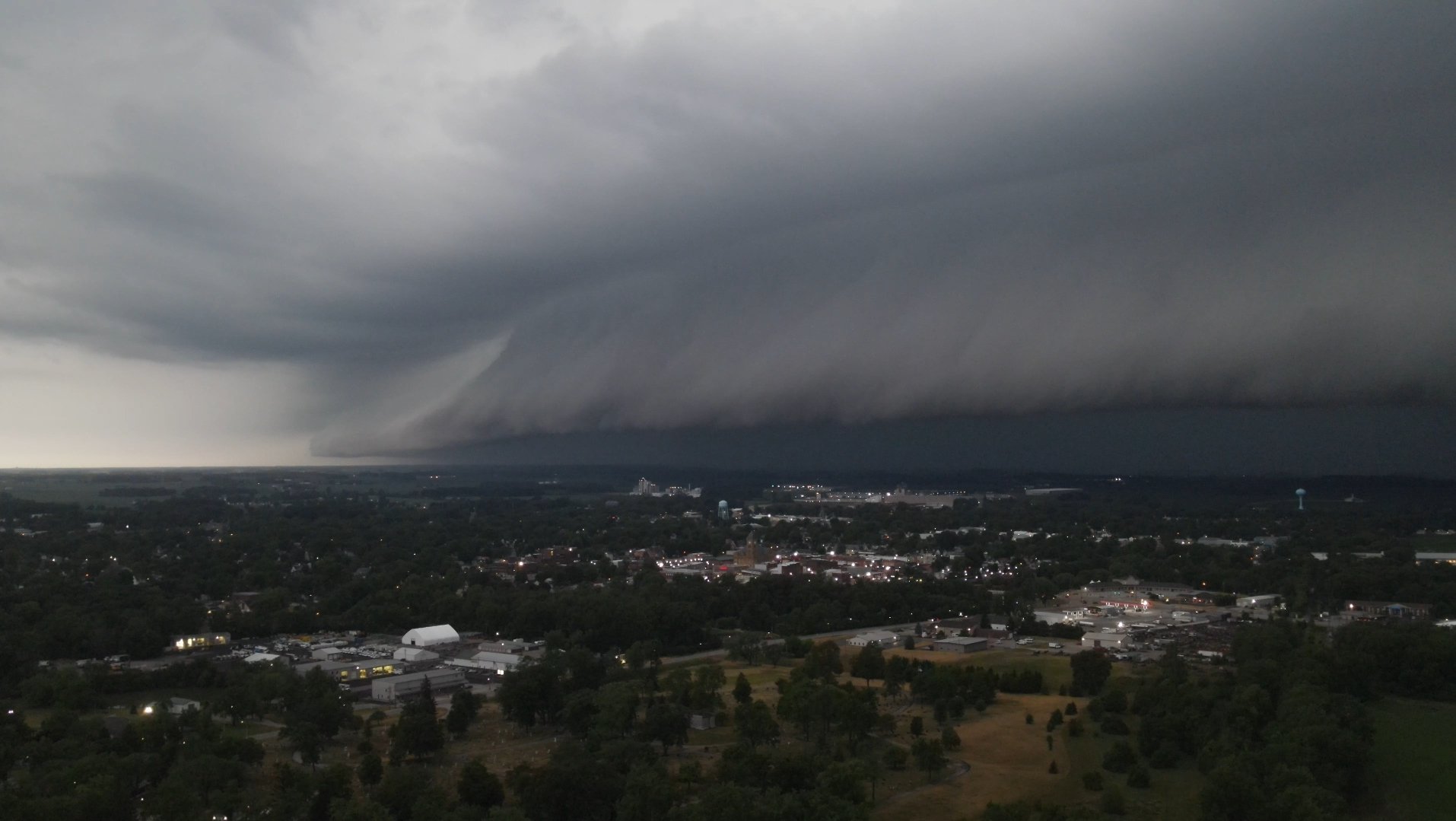 Bluffton IN Shelf Cloud