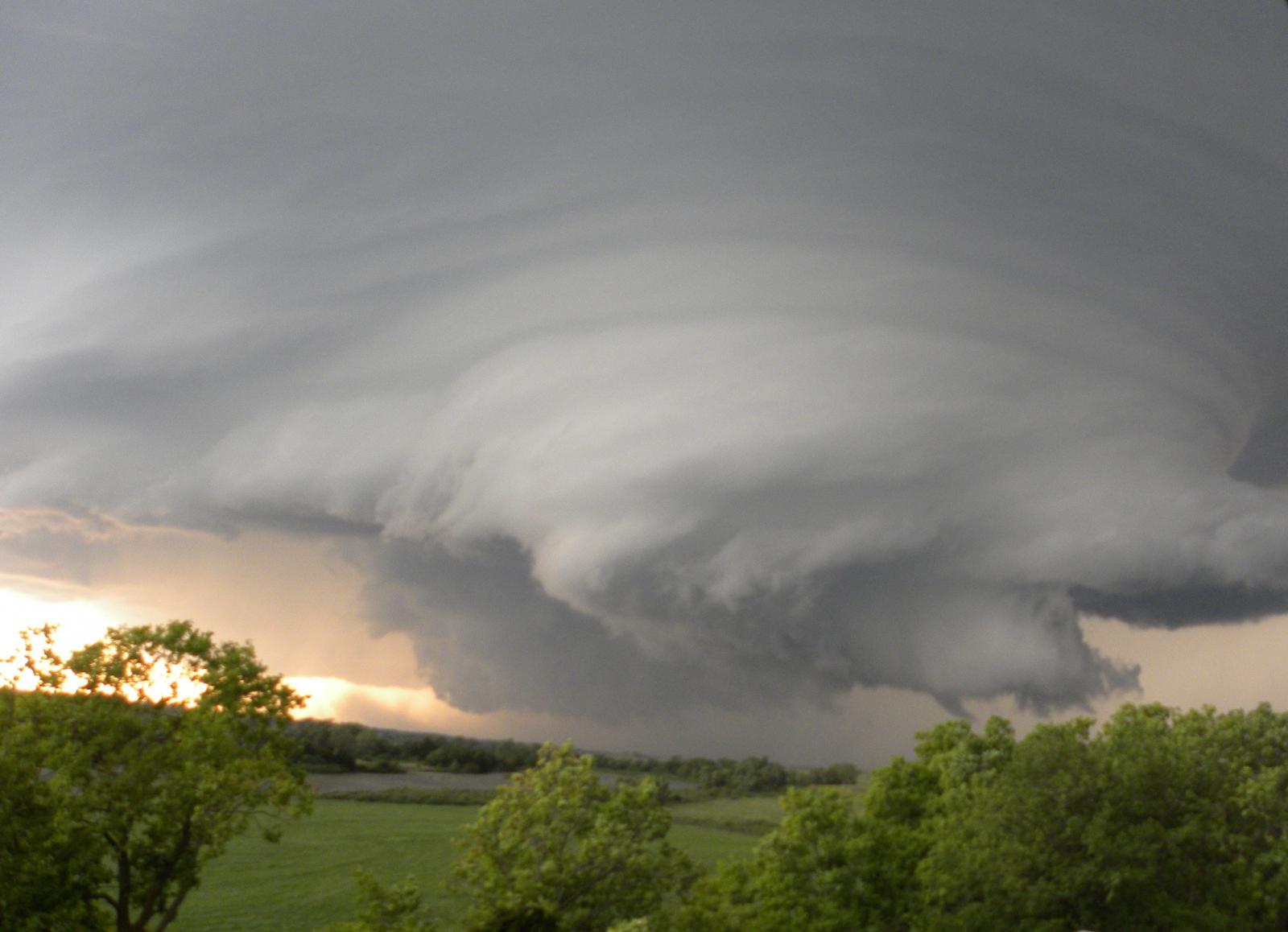 View of the Wall Cloud(s) 