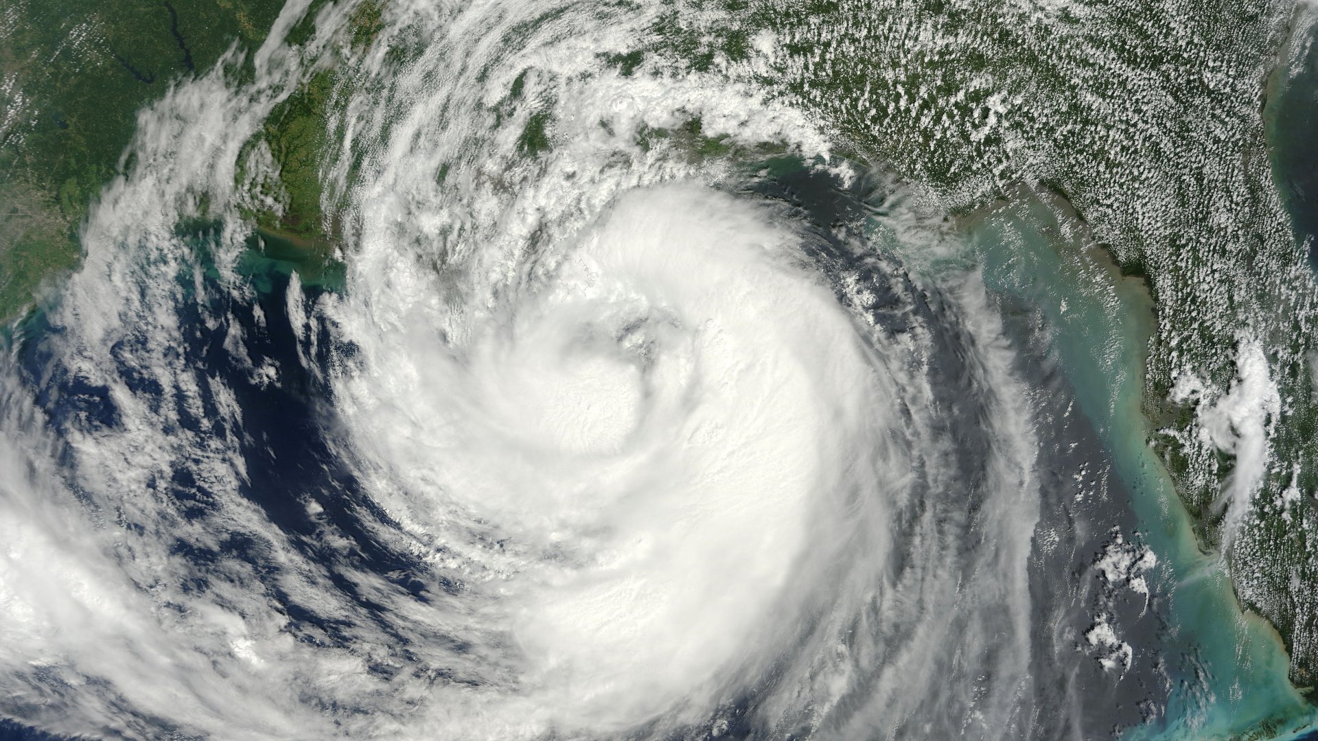 MODIS Visible Satellite Image of Hurricane Isaac off the Southeast Louisiana Coast at 16:30 UTC (11:30 AM CDT) on August 28, 2012.