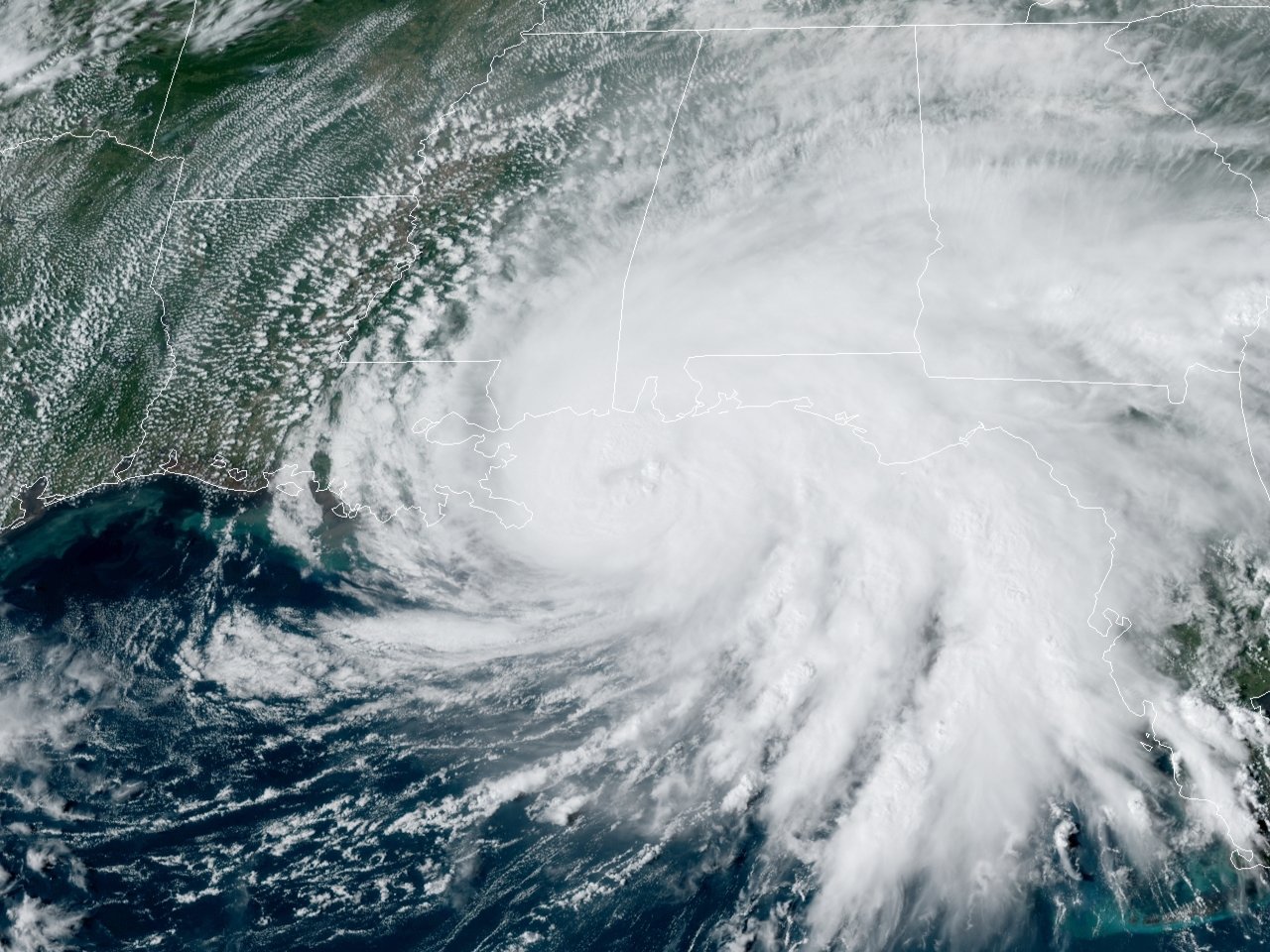 GOES 16 GeoColor Satellite Image of Hurricane Sally's closest approach to Southeast Louisiana at 4:16 PM CDT on September 15, 2020.