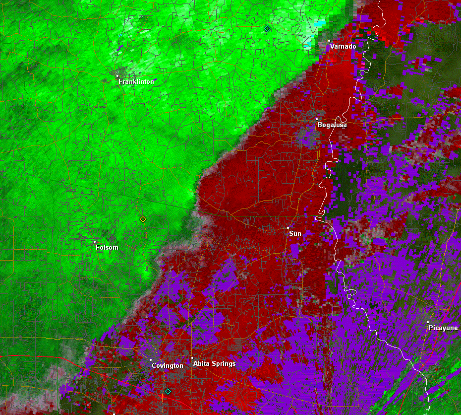 KLIX Storm Relative Velocity product for Isabel, LA tornado - 04/04/11 700 PM CDT