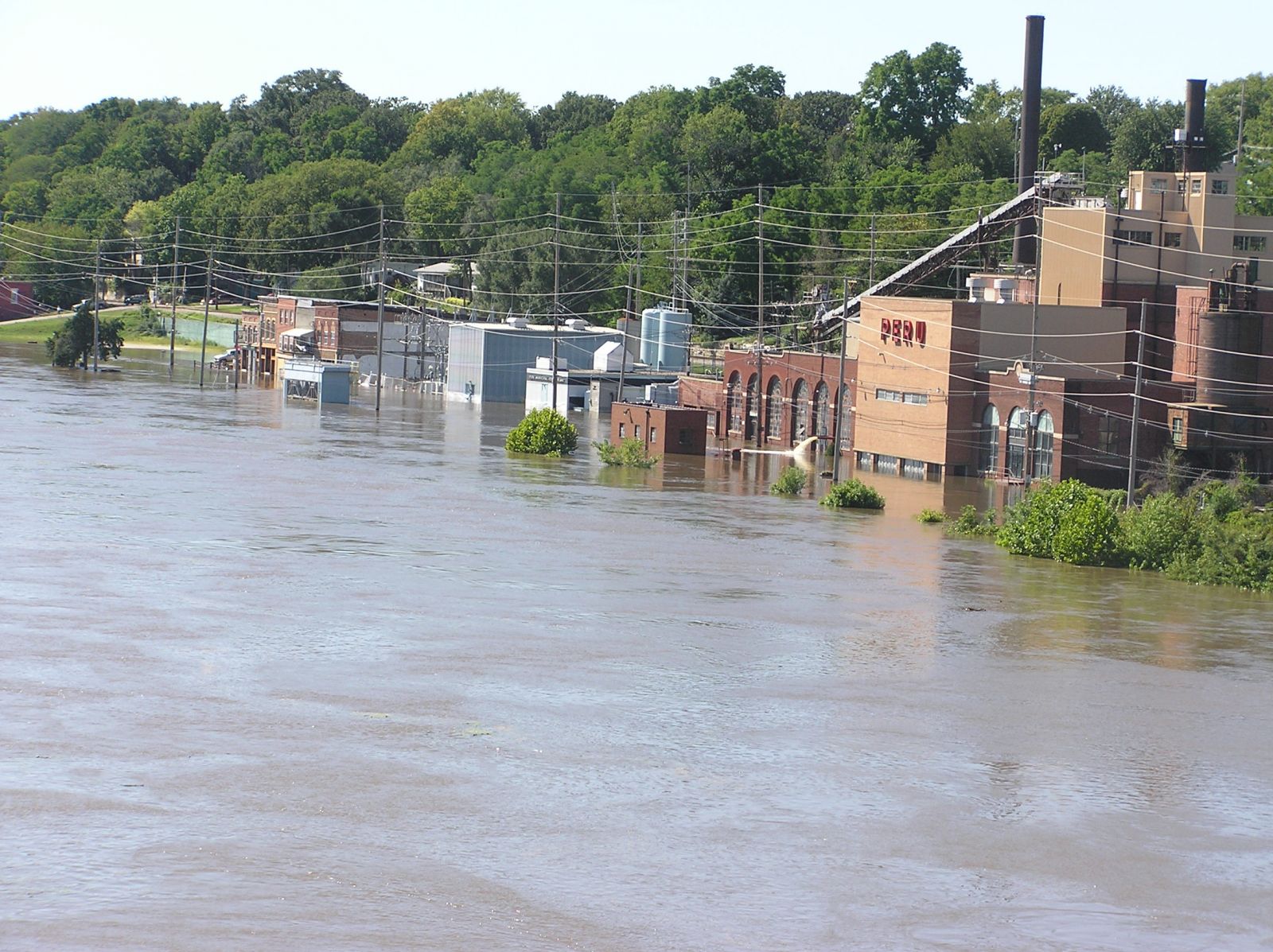 Flooding on the Illinois River at Peru