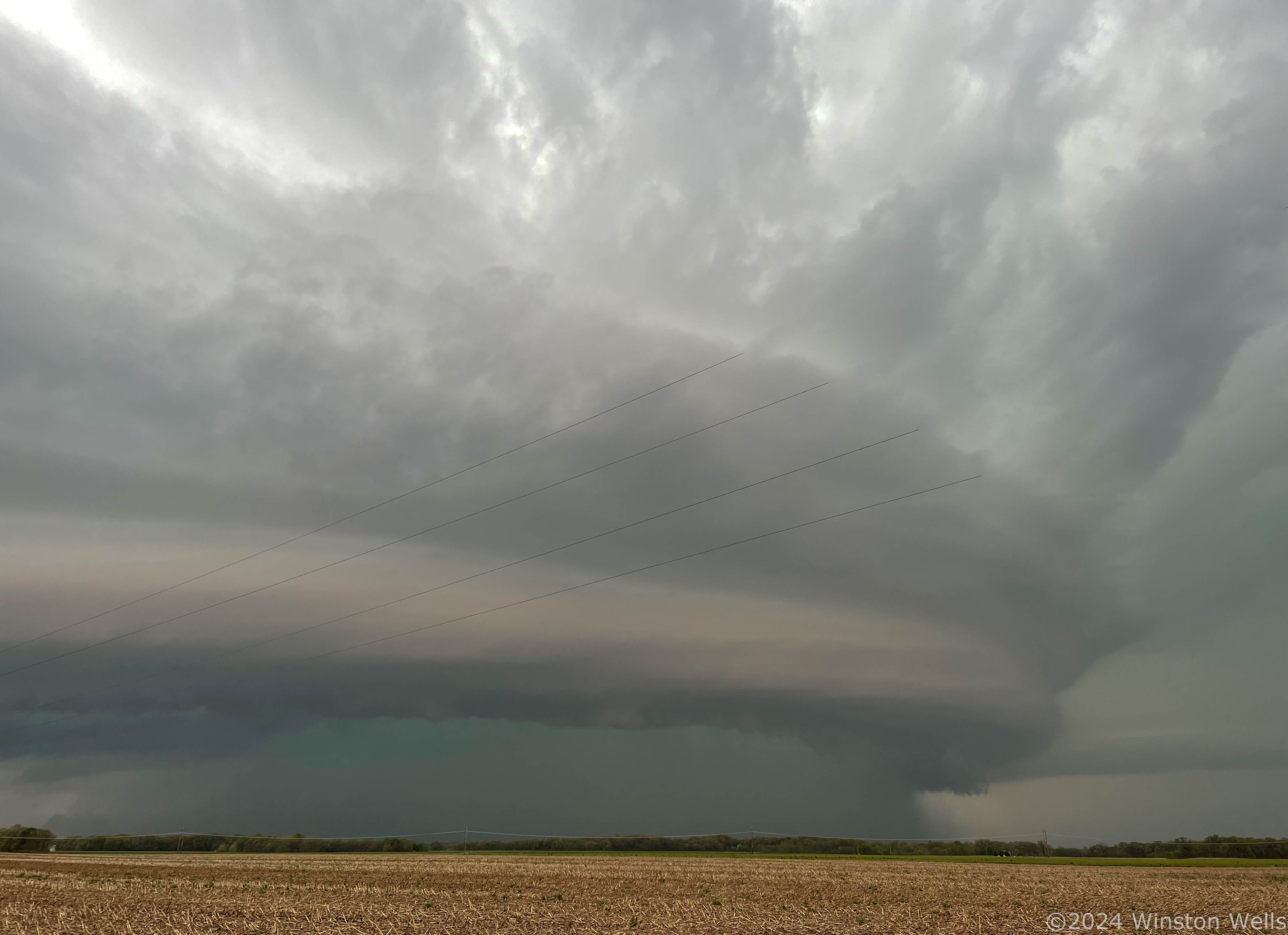 Shelf Cloud Near Hettick IL