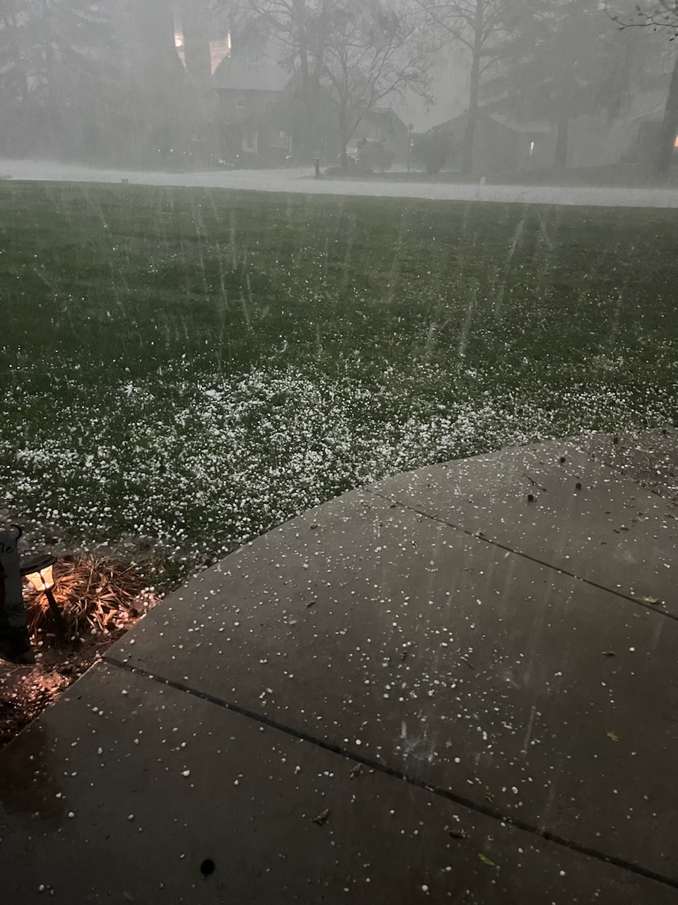 Quarter sized hail in St. Charles Missouri