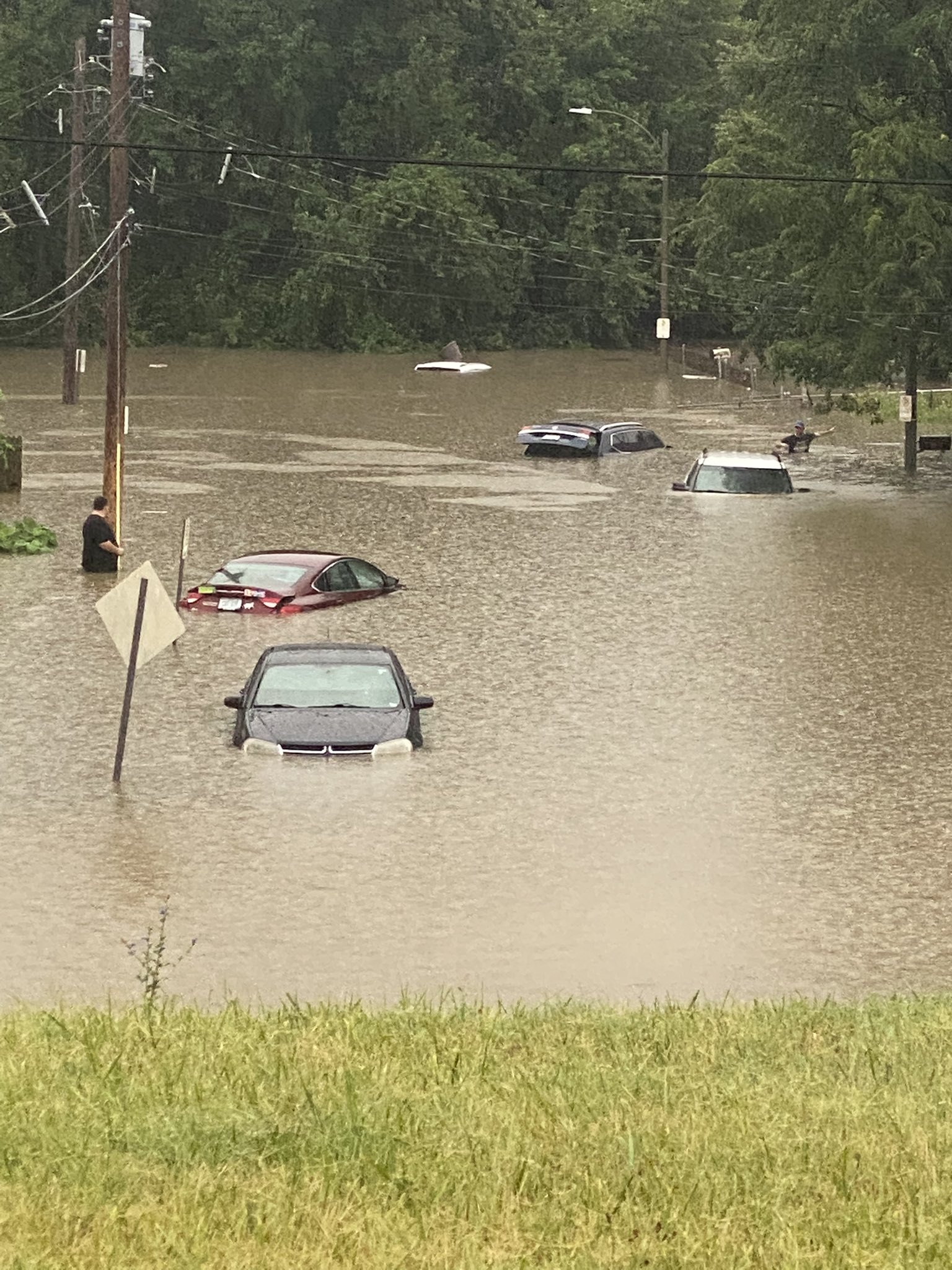 Flooding in Ellendale in St. Louis, MO
