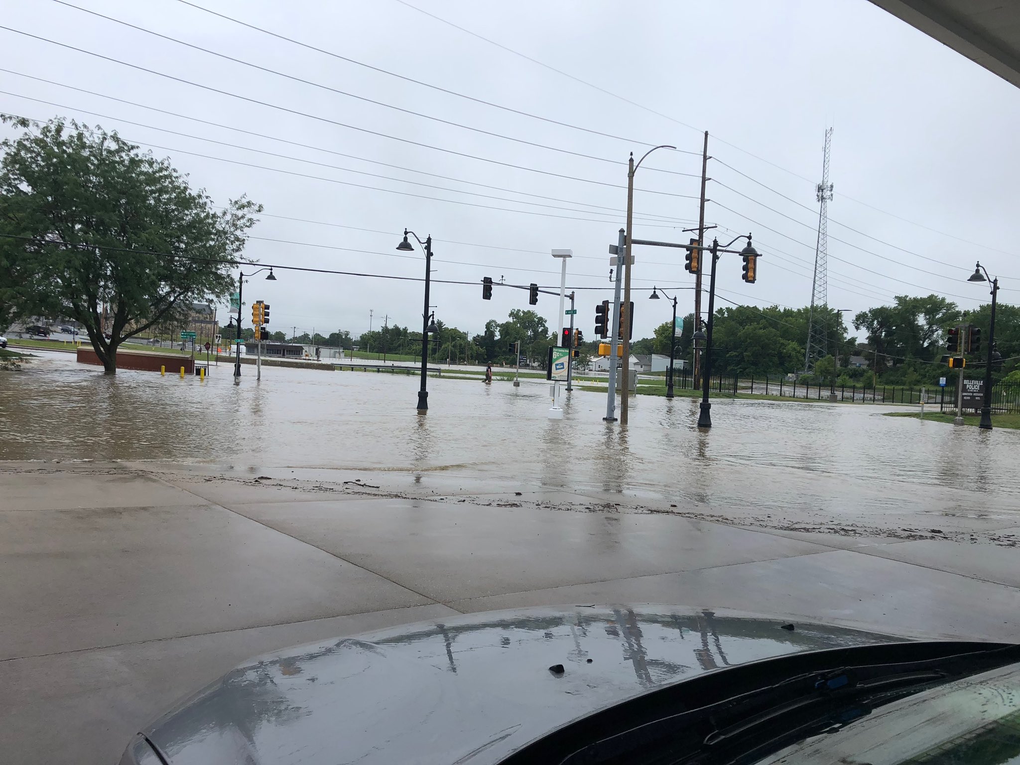 Flooding on Richland Creek at W. Main St. in Belleville, IL  (Kelly Cassady, Twitter)