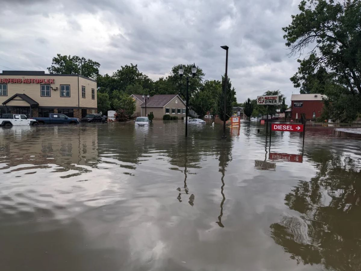 Flooding on Main St. in St. Peters, MO
