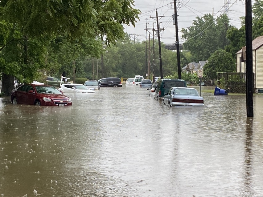 Flooding on Hermitage Rd. in South St. Louis