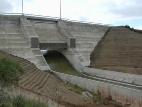 Water flowing out the spillway at Lake Alan Henry on 11/17/2004