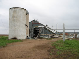 Image of damage from June 9, 2005 storm. Photograph taken by Brian LaMarre, Warning Coordination Meteorologist, WFO Lubbock, TX.