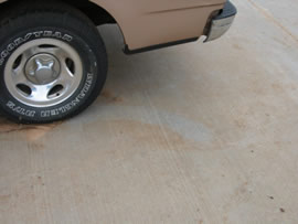 Image of damage from June 9, 2005 storm. Photograph taken by Brian LaMarre, Warning Coordination Meteorologist, WFO Lubbock, TX.