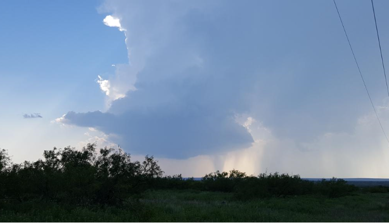 Picture of a low-precipitation supercell storm near Matador around 6 pm on 14 June 2016 (Tuesday). This image is courtesy of Storm Warriors TV.