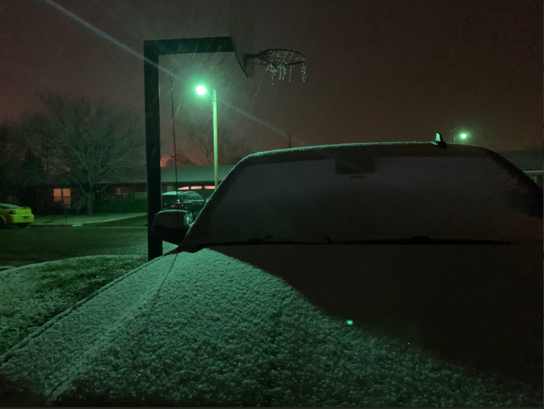 Light snow falling in Friona Wednesday evening, 27 November 2019. The image is courtesy of Steve Cobb.