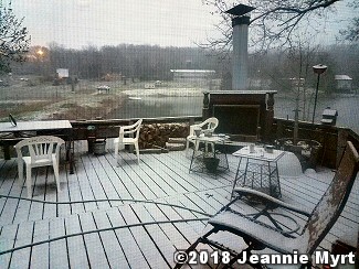 Light snow also fell at Hardy (Sharp County) on 04/07/2018. The photo is courtesy of Jeannie Myrt via Facebook.